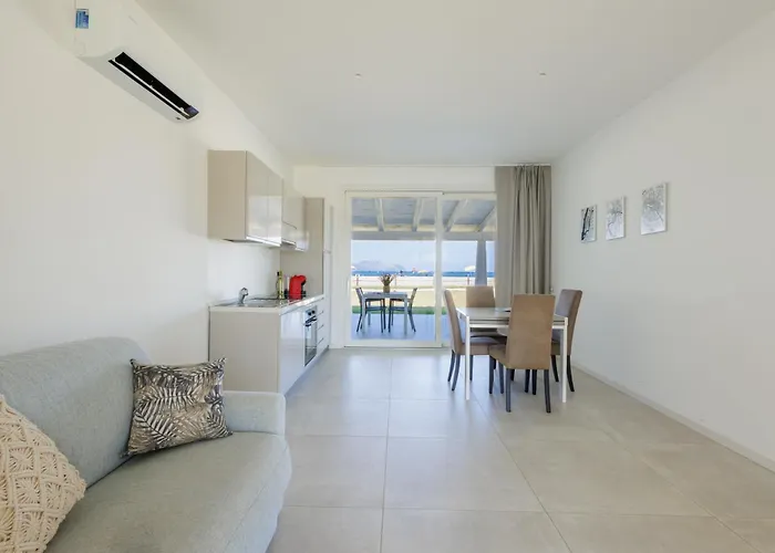 מלון Baia Del Sole 4*