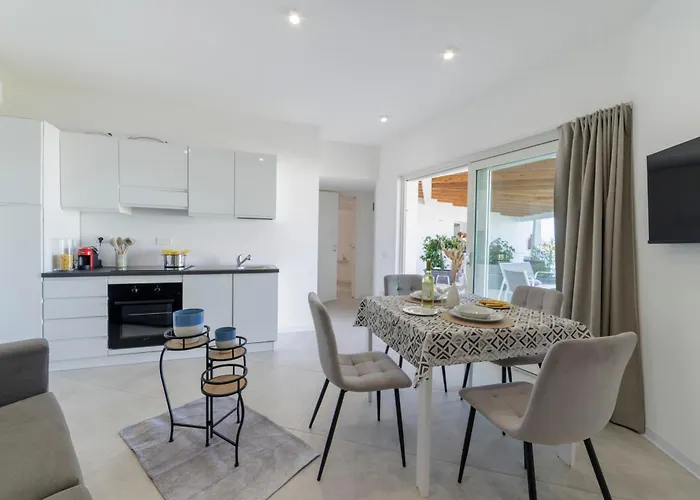 מלון Baia Del Sole אולביה