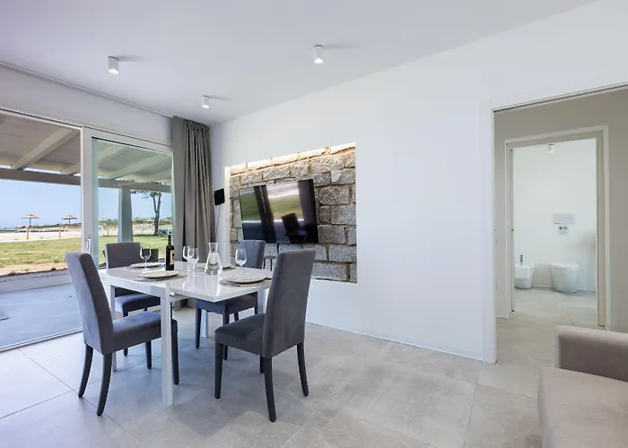 Baia Del Sole 酒店 4*