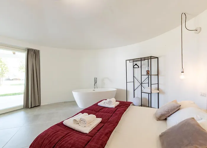 酒店 Baia Del Sole 4*